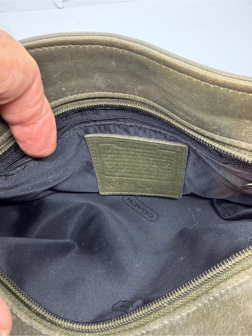 Coach Olive Green Leather Shoulder Bag - Picture 3 of 5